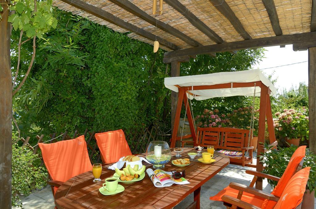 Guesthouse Iris Tsagkarada Extérieur photo